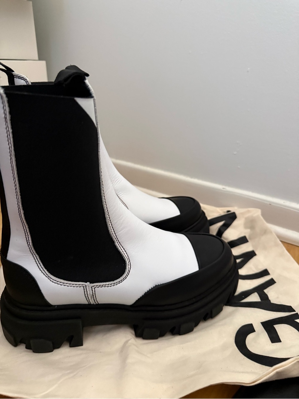 GANNI Chelsea Mid Lug Boot - Black & White